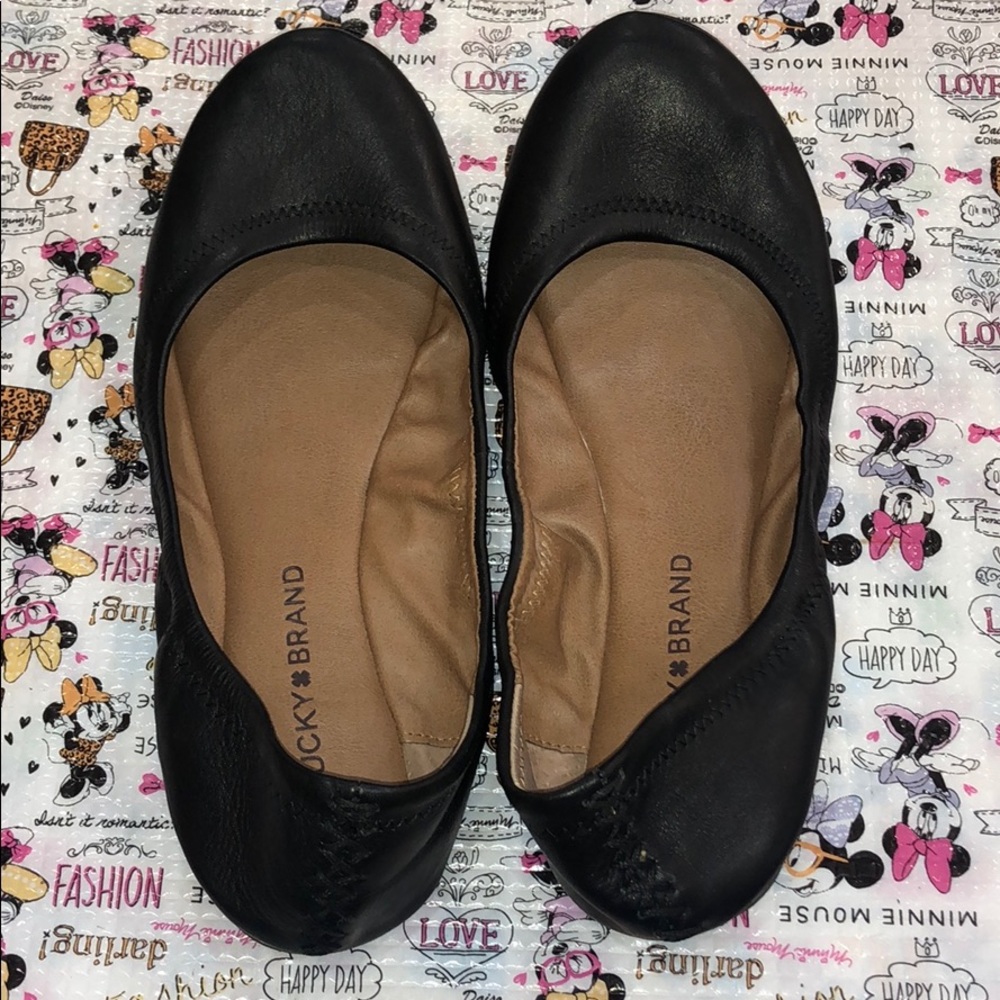 Lucky Brand Black Flats Size 8